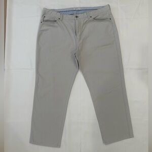 Peter Millar Men’s 5 Pocket Performance Pants Light Gray Size 40